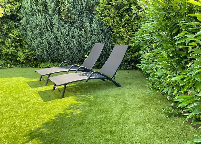 The Suite Winterberg Deluxe - Exklusive Ausstattung, Bestlage Zwischen Skikarussell Und Marktplatz, Eigener Garten, Ski- Und Fahrradraum, Ruhige Suedausrichtung, Wlan, Hundefreundlich