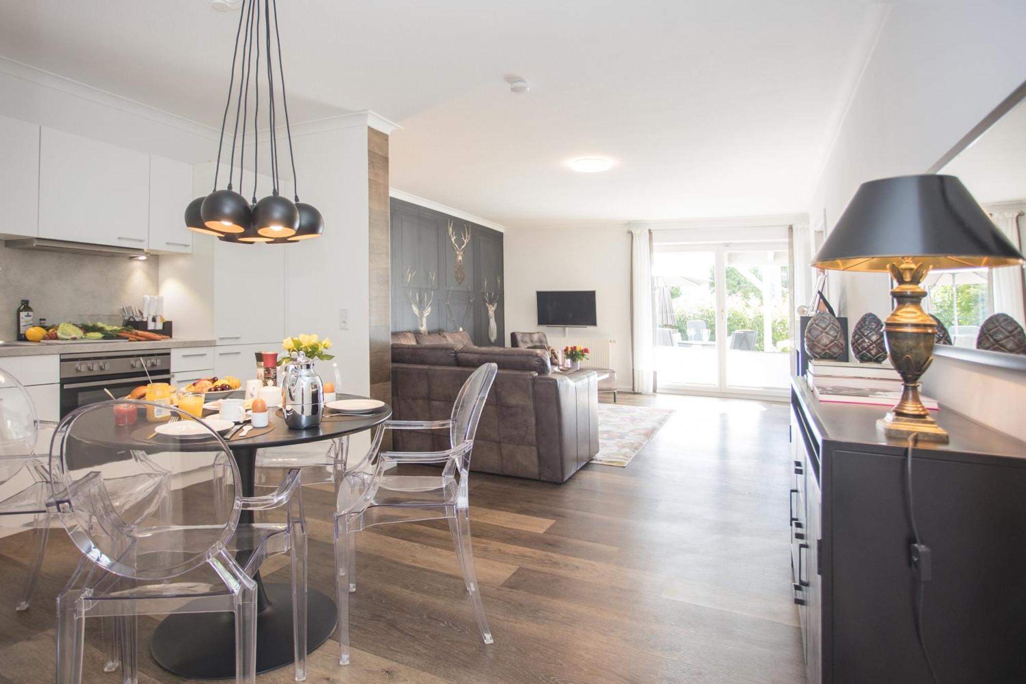 The Deluxe: Ski-to-market Luxury With Garden * Winterberg